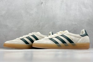 Adidas Gazelle Sneaker AGS10015