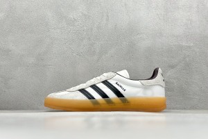 Adidas Gazelle Sneaker AGS10002