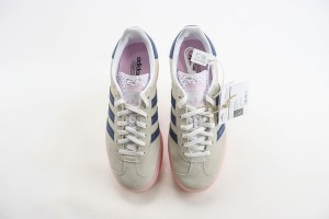Adidas Gazelle Sneaker AGS10035