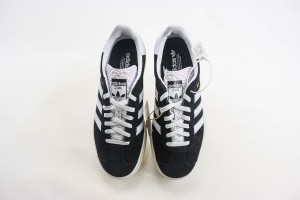Adidas Gazelle Sneaker AGS10038