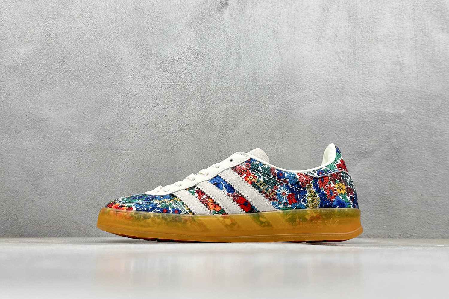 Adidas Gazelle Sneaker AGS10006