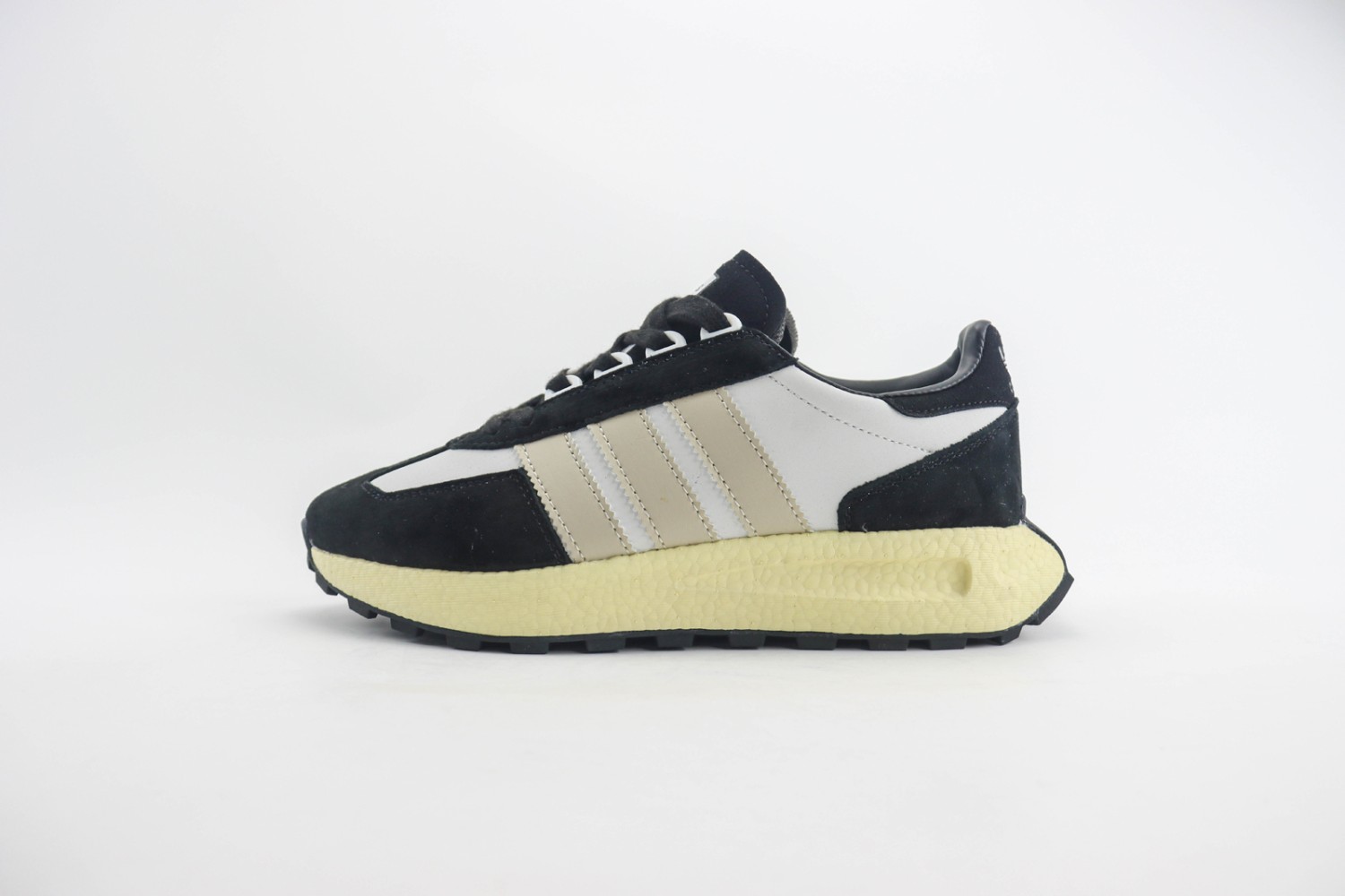 Adidas Retropy Sneaker ARES100037