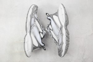 Balenciaga Tess Sneaker BTS10001