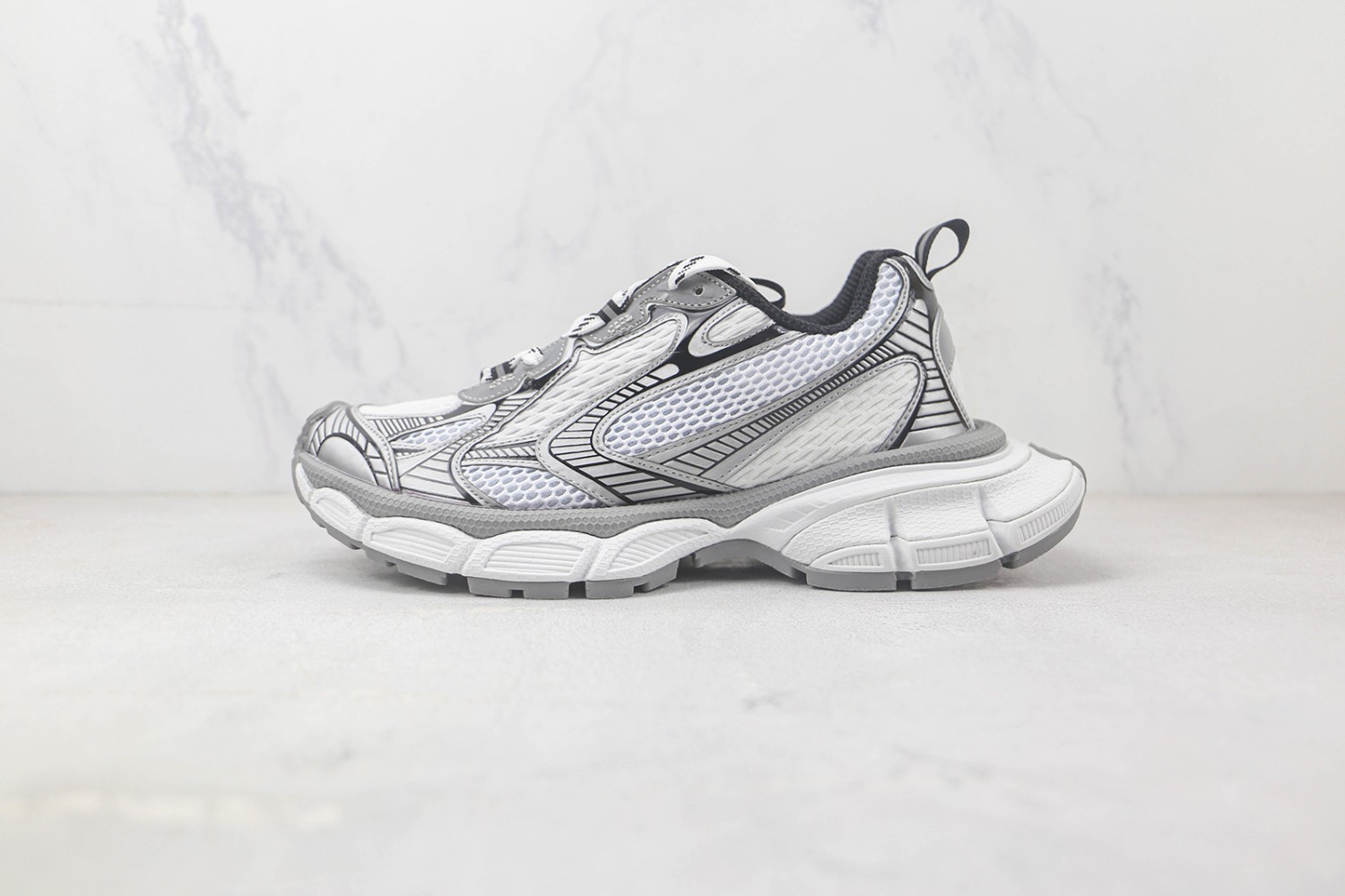 Balenciaga Tess Sneaker BTS10001