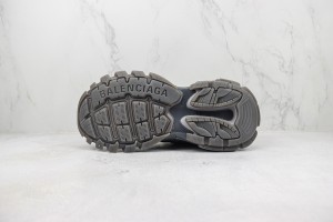  Balenciaga Track Sneaker BTS1000104