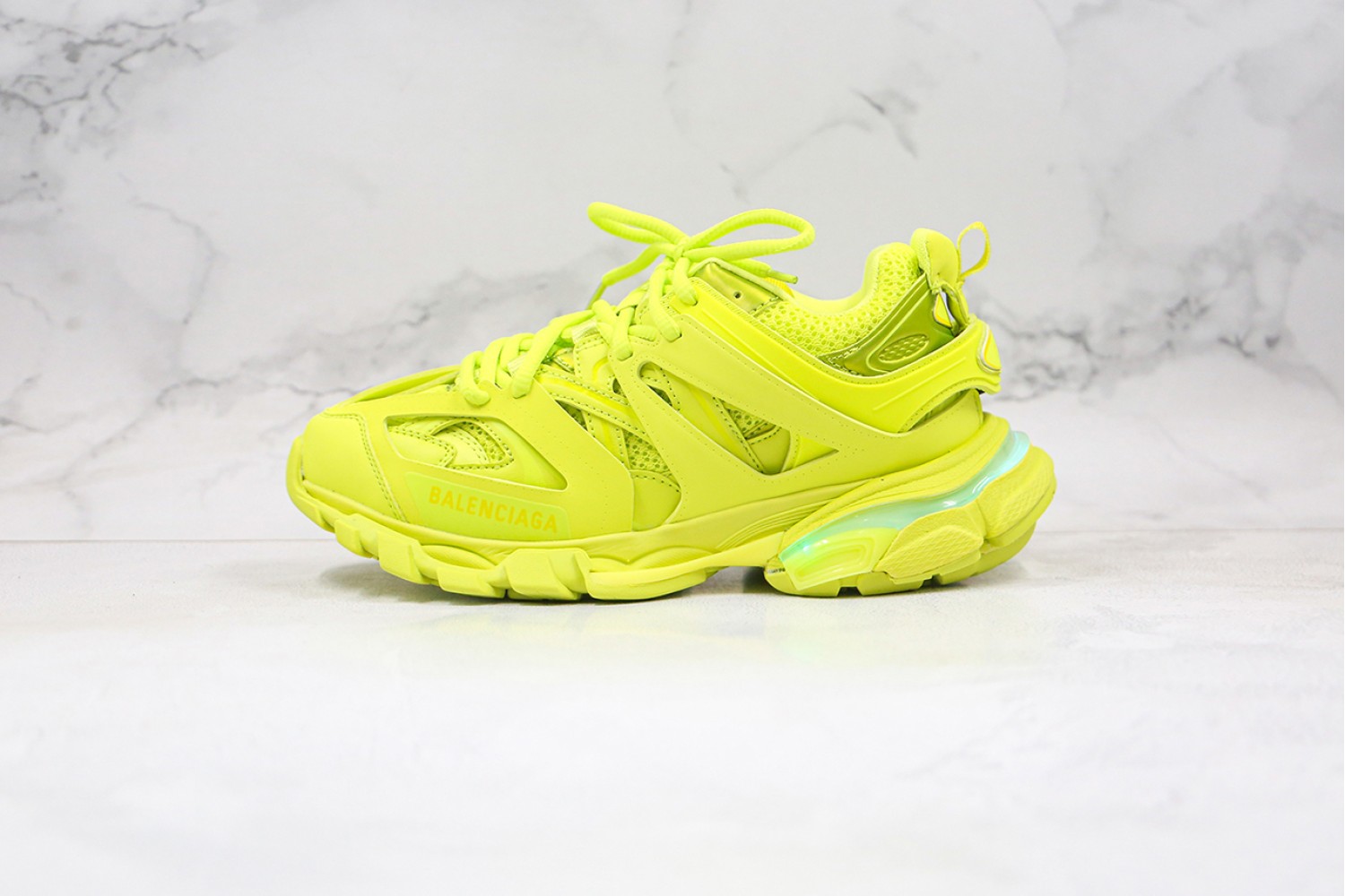 Balenciaga Track Sneaker BTS100022