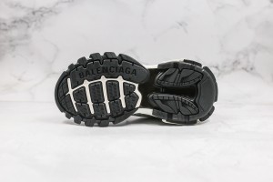  Balenciaga Track Sneaker BTS100034
