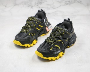 Balenciaga Track Sneaker BTS100037