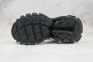 Balenciaga Track Sneaker BTS100038