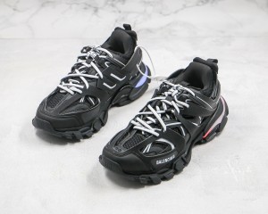  Balenciaga Track Sneaker BTS100039