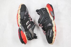 Balenciaga Track Sneaker BTS100056