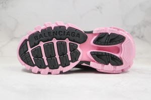  Balenciaga Track Sneaker BTS100057