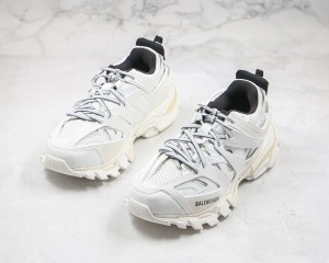 Balenciaga Track Sneaker BTS100058