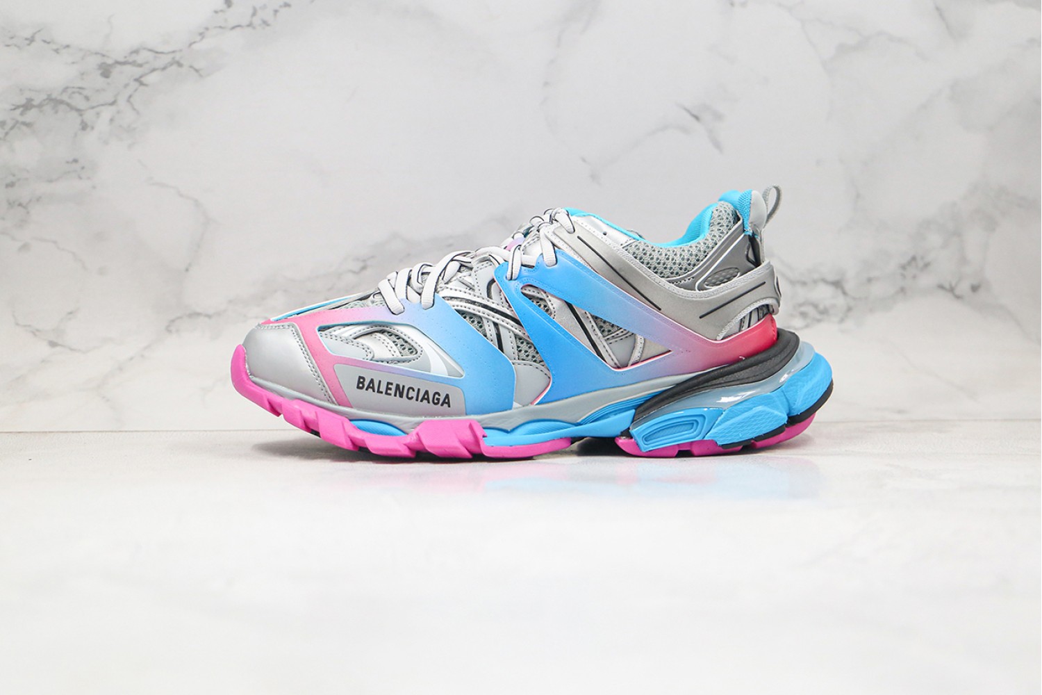 Balenciaga Track Sneaker BTS100059