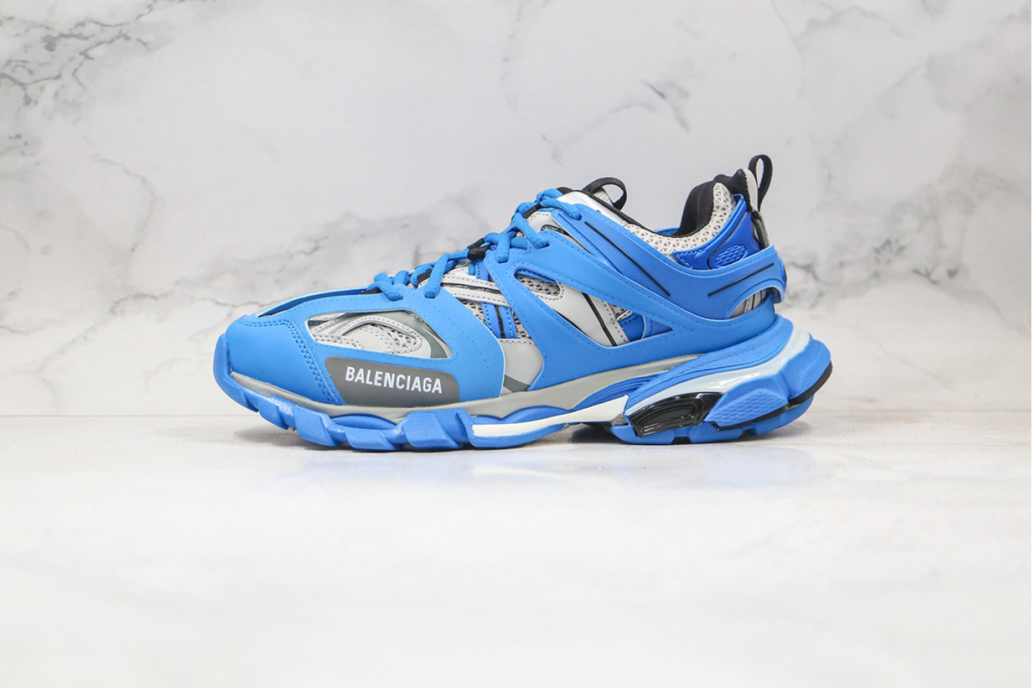 Balenciaga Track Sneaker BTS100071