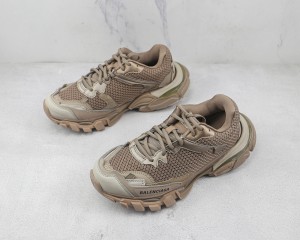  Balenciaga Track Sneaker BTS10009
