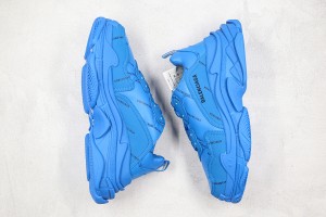 Balenciaga Triple S Shoes BTSS10000104