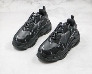 Balenciaga Triple S Shoes BTSS10000105
