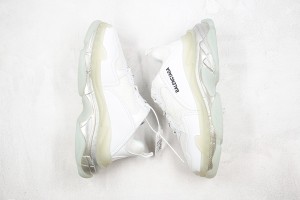 Balenciaga Triple S Shoes BTSS10000106