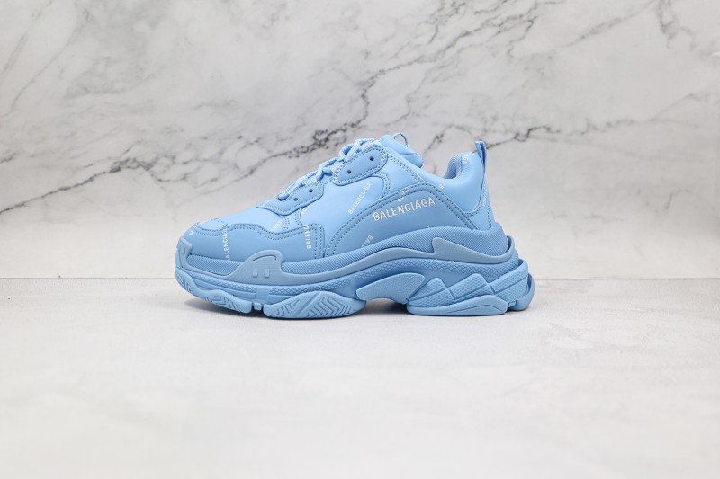  Balenciaga Triple S Shoes BTSS10000108