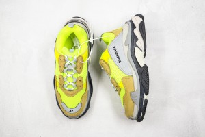 Balenciaga Triple S Shoes BTSS10000109