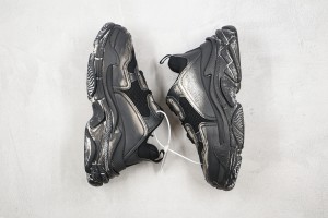 Balenciaga Triple S Shoes BTSS10000112