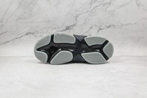 Balenciaga Triple S Shoes BTSS10000113