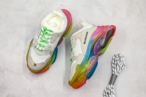 Balenciaga Triple S Shoes BTSS10000114