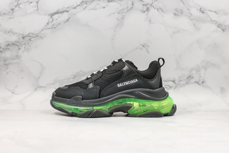 Balenciaga Triple S Shoes BTSS10000115