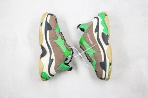 Balenciaga Triple S Shoes BTSS10000118