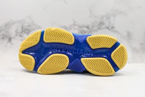  Balenciaga Triple S Shoes BTSS10000121
