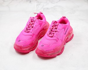 Balenciaga Triple S Shoes BTSS1000017