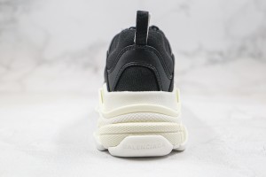 Balenciaga Triple S Shoes BTSS1000020