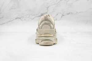 Balenciaga Triple S Shoes BTSS1000025