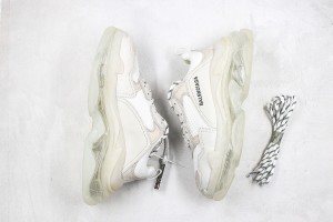 Balenciaga Triple S Shoes BTSS1000026