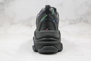Balenciaga Triple S Shoes BTSS1000027