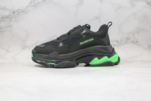 Balenciaga Triple S Shoes BTSS1000028