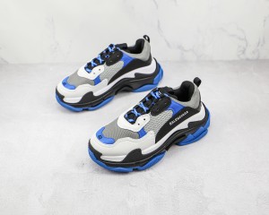 Balenciaga Triple S Shoes BTSS1000038