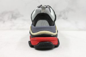 Balenciaga Triple S Shoes BTSS1000046