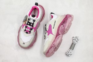  Balenciaga Triple S Shoes BTSS1000049