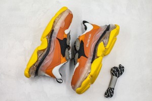 Balenciaga Triple S Shoes BTSS1000060