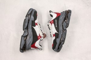 Balenciaga Triple S Shoes BTSS1000069