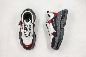 Balenciaga Triple S Shoes BTSS1000069