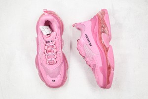 Balenciaga Triple S Shoes BTSS1000073