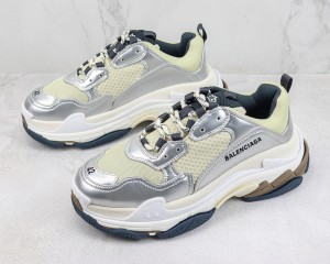 Balenciaga Triple S Shoes BTSS100008