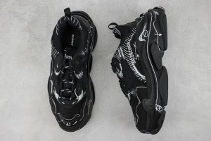 Balenciaga Triple S Shoes BTSS1000087