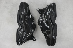 Balenciaga Triple S Shoes BTSS1000087