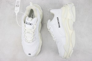 Balenciaga Triple S Shoes BTSS100009