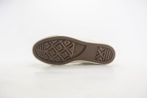 Converse High Top Sneaker CHTS1000010