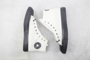 Converse High Top Sneaker CHTS10000101